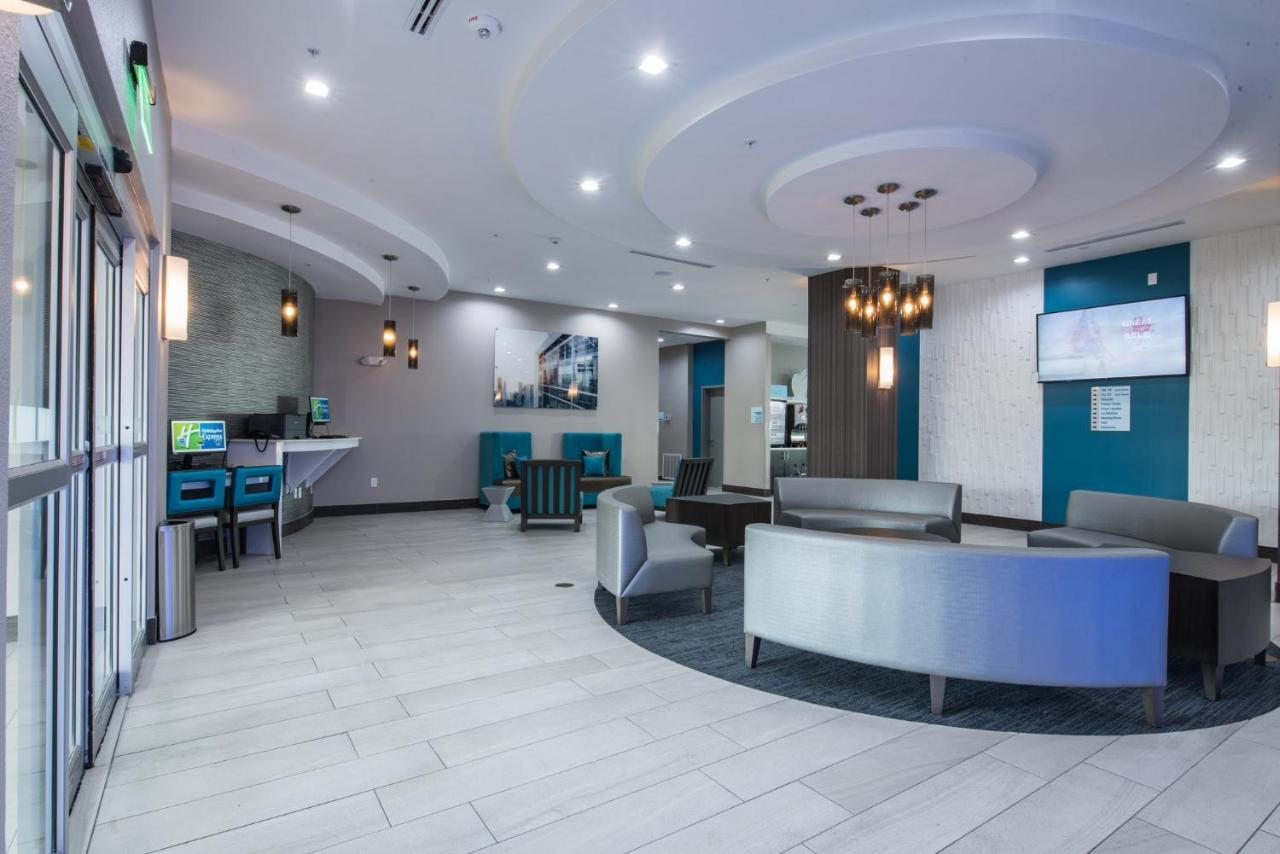 Otel Express & - Hobby Airport Area By Ihg