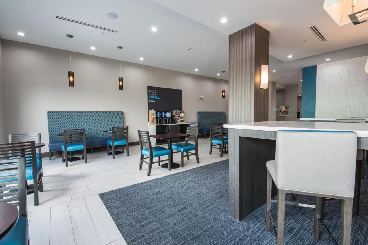 Otel Express & - Hobby Airport Area By Ihg Houston