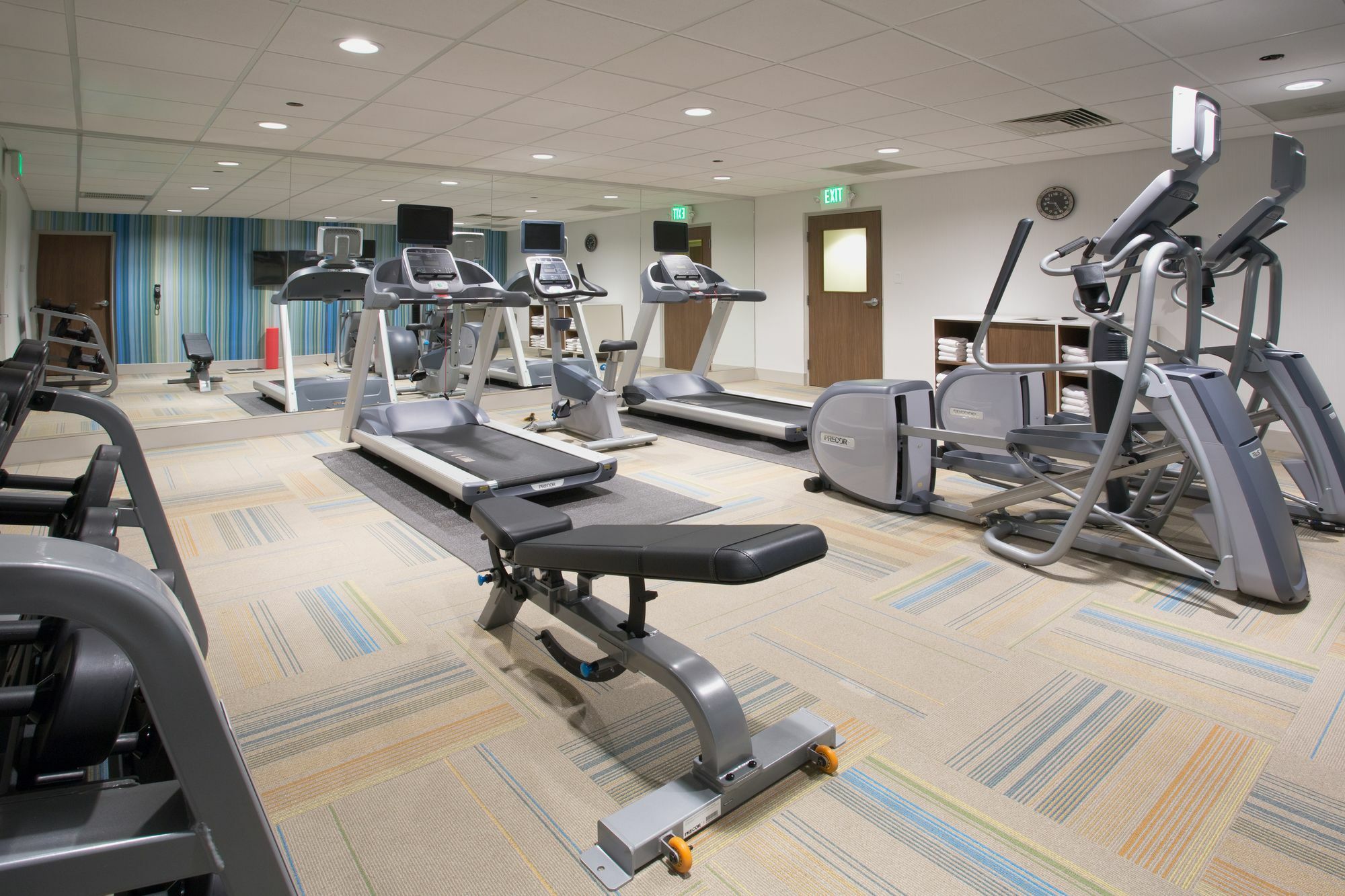 Otel Express & - Hobby Airport Area By Ihg